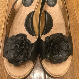 B.O.C. Born Black Leather Open Toe wedge